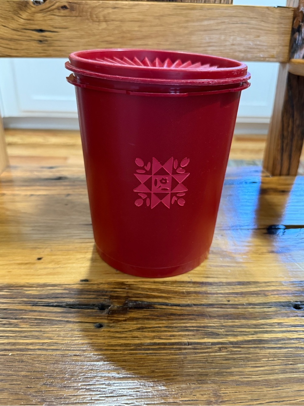 Tupperware Red Decorative Storage Cup with Embossed Motif